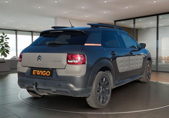 Citroen C4 Cactus 1.2 PURETECH 110cv SHINE TOIT PANORAMIQU Gris de 2015