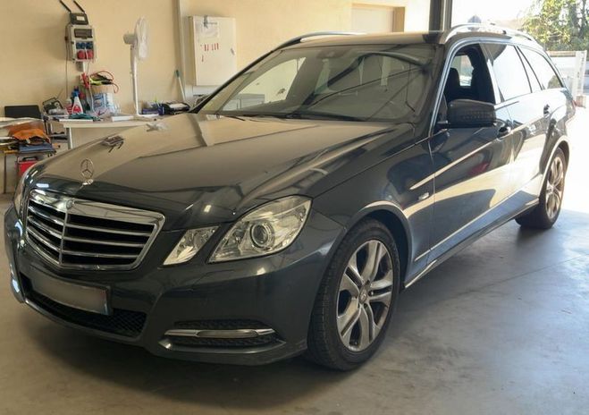 Mercedes Classe E BREAK 220 CDI BE AVANTGARDE EXEC 7GTRO Gris de 2011