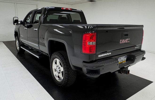 Gmc Sierra 2500 Denali 4x4 Crew Cab Short Bed Picku Noir de 2015