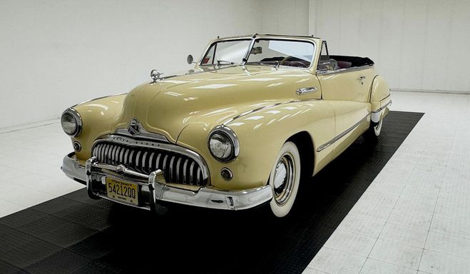 Buick 56C Model Super Convertible Coupe Creme de 1947