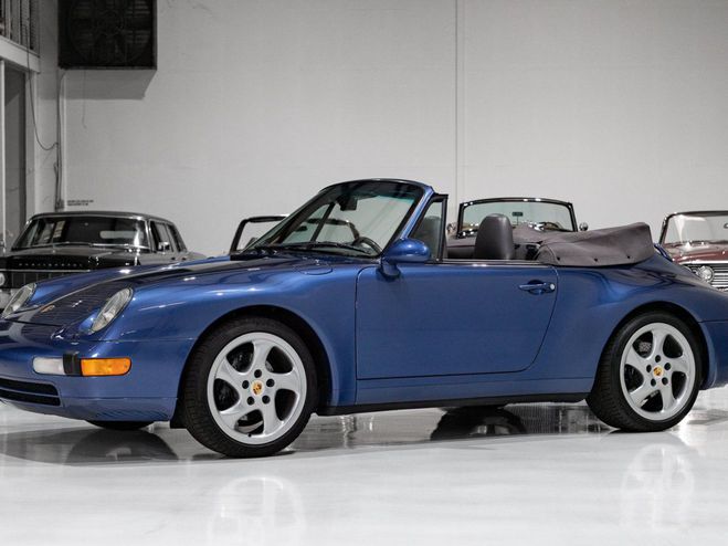 Porsche 911 CARRERA CABRIOLET (SIX-SPEED MANUAL) SIX Bleu de 1997