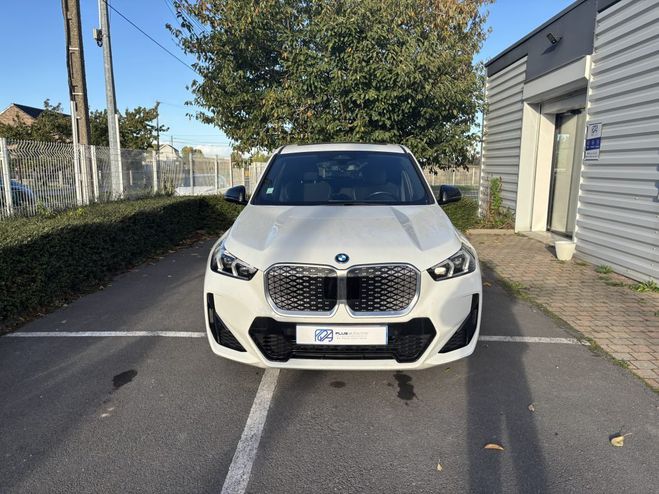 BMW IX 1 eDrive 20 Blanc M�tallis� de 2024