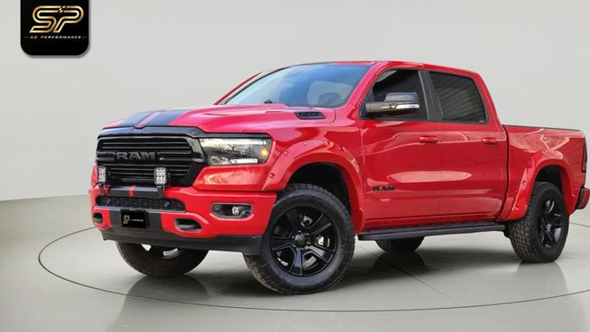 Dodge Ram 1500 BIG HORN NIGHT CREW CAB 4X4 * 5.7 V Rouge de 2021