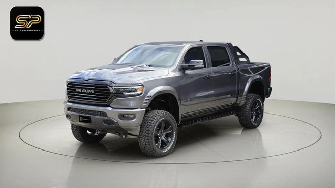 Dodge Ram BIG HORN NIGHT CREW CAB 4X4 * 5.7 V8 401 Gris de 2024