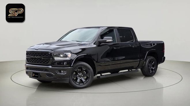 Dodge Ram BIG HORN NIGHT CREW CAB 4X4 * 5.7 V8 401 Noir de 2023