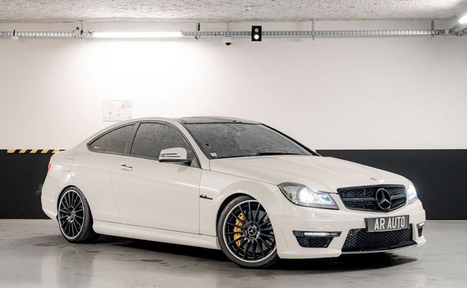 Mercedes Classe C Coupe Sport C63 AMG 6.3 V8 457 ch ? 93 0 Blanc de 2012