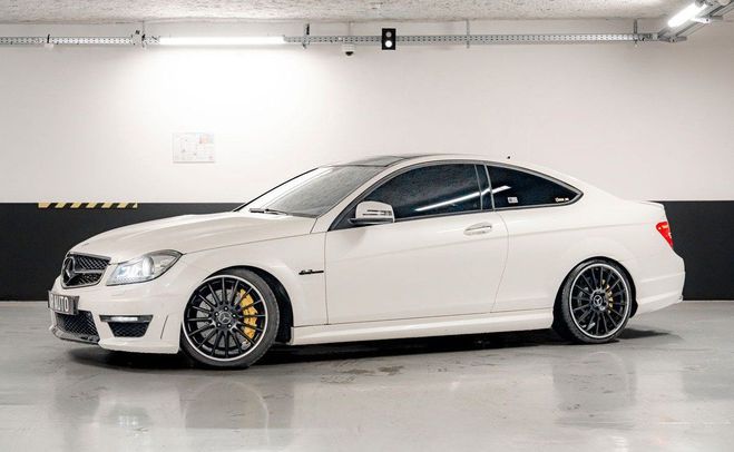 Mercedes Classe C Coupe Sport C63 AMG 6.3 V8 457 ch ? 93 0 Blanc de 2012
