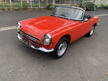  Voir d&eacute;tails -Honda S800 S &agrave; Chappes (63)