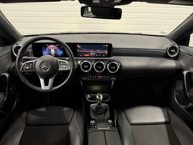 Mercedes Classe CLA COUPE 180 Progressive Line - PREMIERE MA Noir de 2020