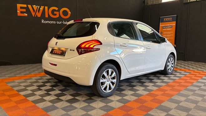 Peugeot 208 SOCIETE 1.5 BLUEHDI 100cv BUSINESS ACTIV Blanc de 2018