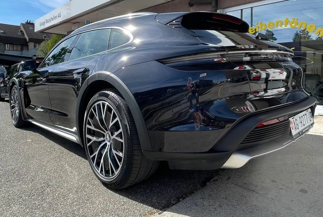 Porsche Taycan 4S Cross Turismo 571 ch Noir M�tallis� de 2022