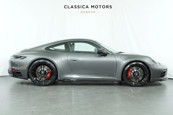 Porsche 911 Carrera 4 GTS PDK 480 cv Gris Anthracite M�tallis� de 2022