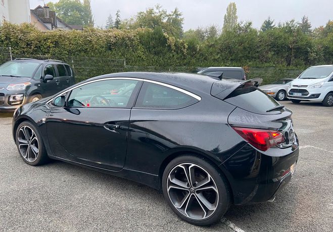 Opel Astra GTC 1.4L Turbo 140 cv  de 2017