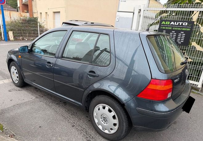 Volkswagen Golf  IV 1.9 SDI 68CH 5P  de 1998