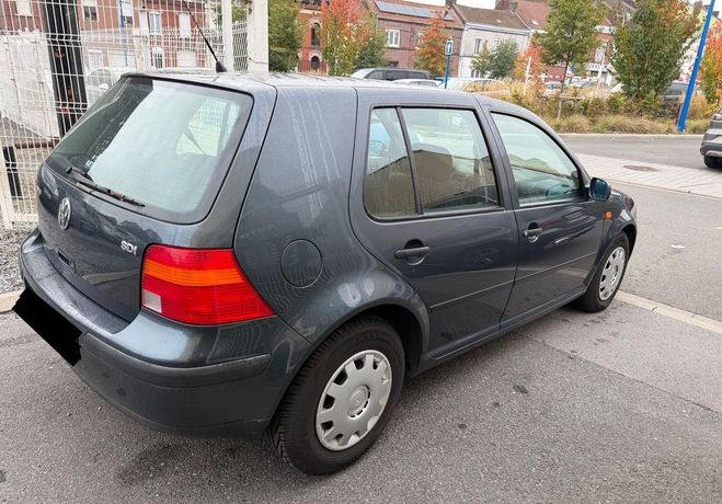 Volkswagen Golf  IV 1.9 SDI 68CH 5P  de 1998