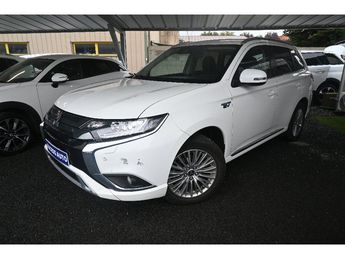 Mitsubishi Outlander PHEV 2.4l Twin Motor 4WD Business 2019 d'occasion a Cournon-d'Auvergne (63)
