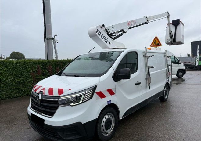 Renault Trafic l2h1 tronqu� nacelle France �l�vateur 10  de 2024