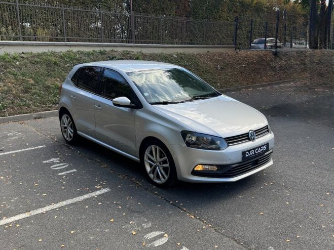 Volkswagen Polo 1.4 TDI 90 ch Trendline - Apple Carplay  Gris de 2017