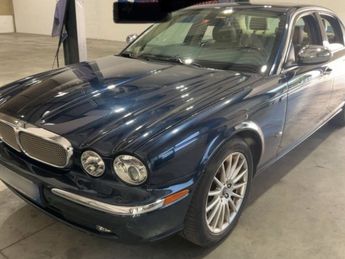  Voir d&eacute;tails -Jaguar XJ 6 2.7D BI-TURBO SOVEREIGN BA &agrave; Cannes (06)