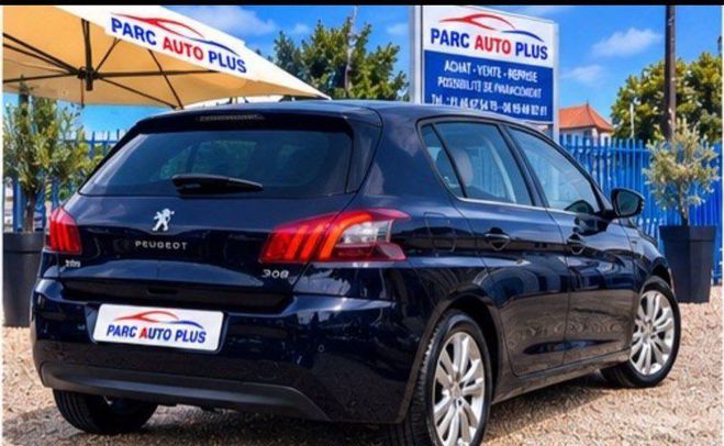 Peugeot 308 1.6l HDI 100ch Bleu de 2017