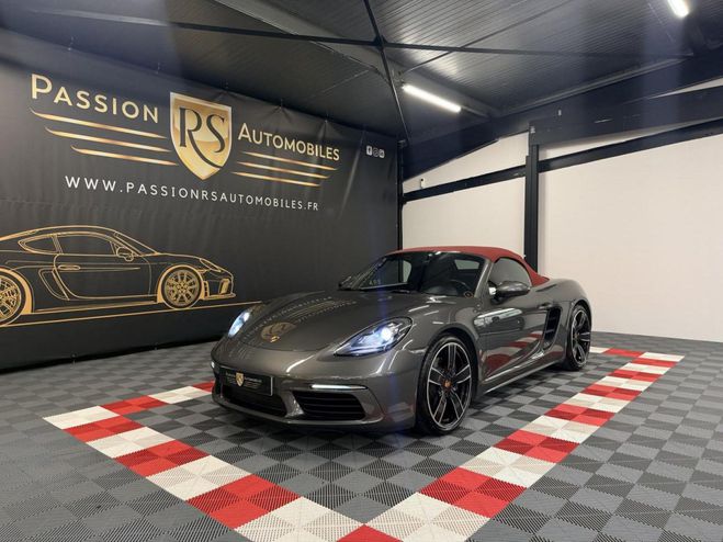 Porsche Boxster 718 2.0L 300 CH ? PDK Approved GRIS de 2017