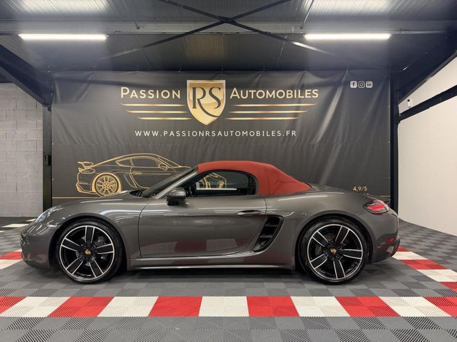 Porsche Boxster 718 2.0L 300 CH ? PDK Approved GRIS de 2017