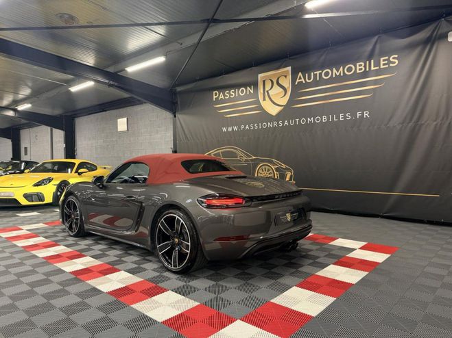 Porsche Boxster 718 2.0L 300 CH ? PDK Approved GRIS de 2017