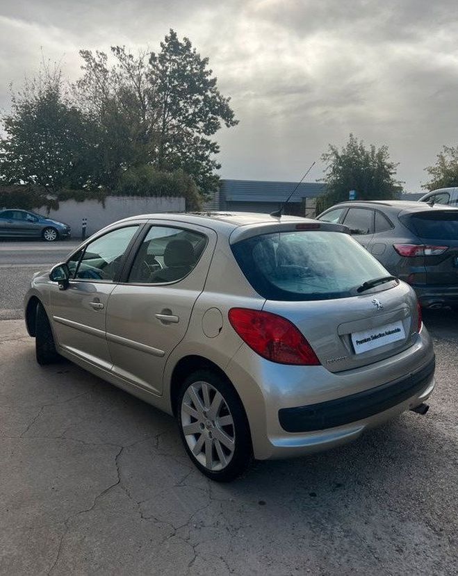 Peugeot 207 1.6 VTi 120 F�line Bo�te auto Autre de 2007