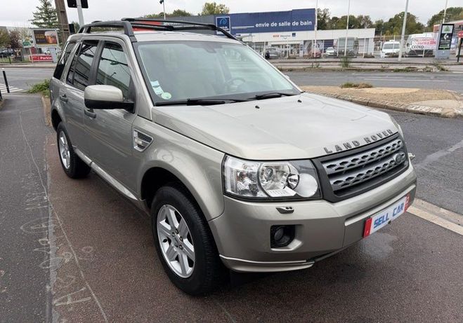 Land rover Freelander II (2) TD4 150ch 1 �re Main Beige de 2012