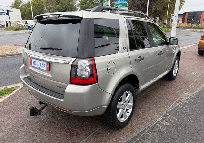 Land rover Freelander II (2) TD4 150ch 1 �re Main Beige de 2012