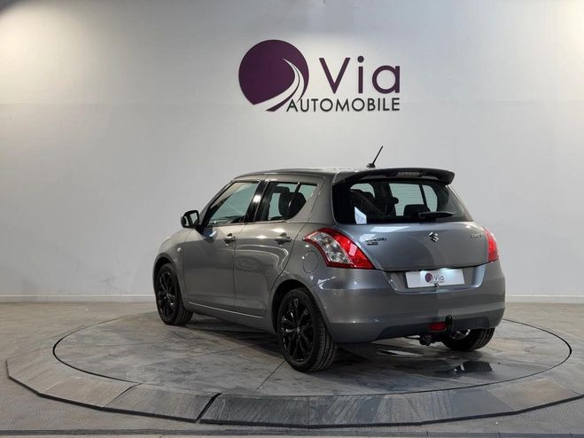 Suzuki Swift 1.2 VVT 94ch In The City MOTEUR A CHAINE Gris de 2017