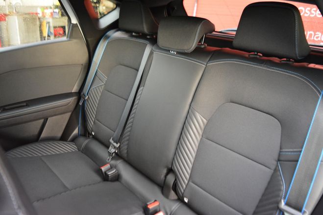 Renault Captur 1.6 E-TECH FULL HYBRID 145CH ESPRIT ALPI BLANC de 2024