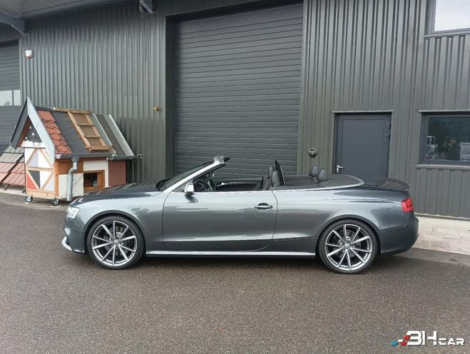 Audi RS5 CABRIOLET V8 4.2 FSI 450CV QUATTRO S-TRO Gris de 2014