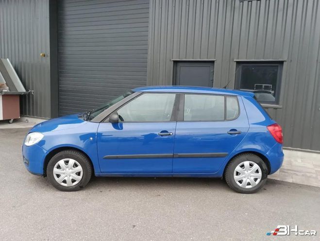 Skoda Fabia 1.2 HTP 60CV BVM5 CLIMATISATION Bleu de 2008