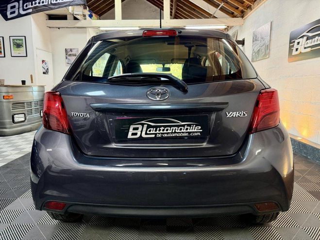 Toyota Yaris 1.3 - 100 VVT-i III Comfort Cam�ra - Si� GRIS de 2014