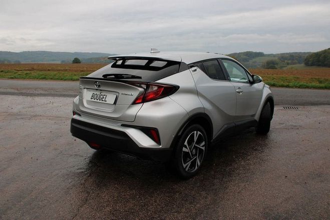 Toyota C HR TEAM DEUTSCHLAND 122 CV HYBRID GPS 3D CA Gris de 2023
