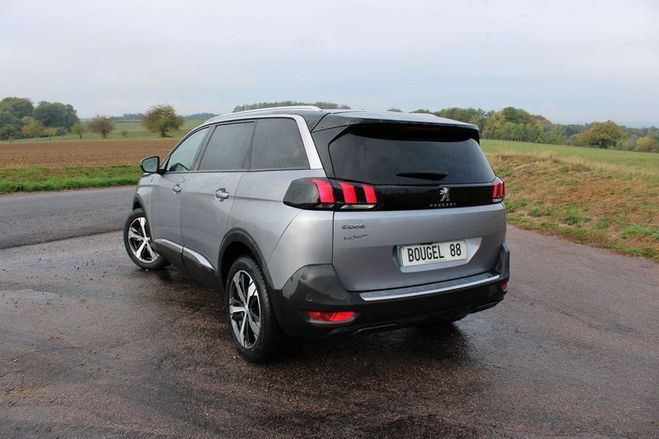 Peugeot 5008 CROSWAY HDI 130 CV 7 PLACES GPS 3D CAM�R Gris de 2019