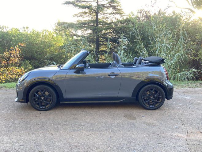 Mini Cabrio F67 Cooper S Pack JCW 204ch DKG7 Legend Grey de 2025