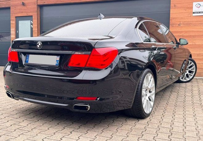 BMW Serie 7 750Li V8 4.4L Bi-Turbo 407ch Exclusive 3 Noir de 2009