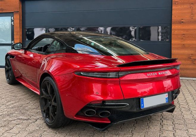 Aston martin DBS Superleggera V12 5.2L Bi-Turbo 725ch 2�m Rouge de 2018