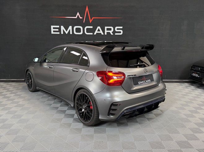 Mercedes Classe A 45 AMG PACK AERO 381CV Gris Anthracite de 2017