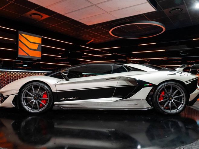 Lamborghini Aventador SVJ ROADSTER 6.5 V12 770 CH Bianco Canopus (satin) de 2020
