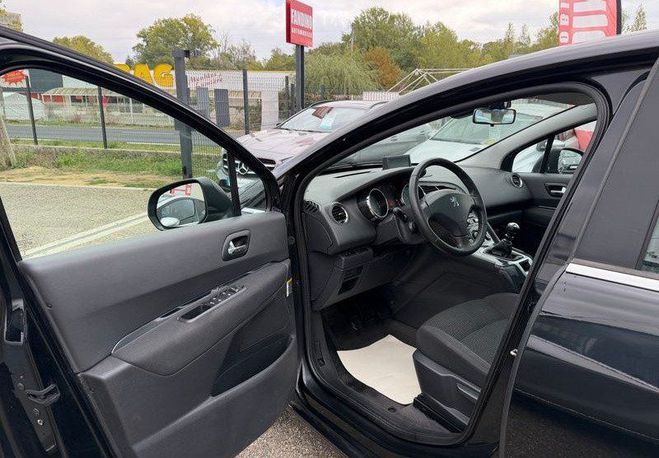Peugeot 5008 2.0 HDI FAP ACTIVE 7PL Noir de 2013