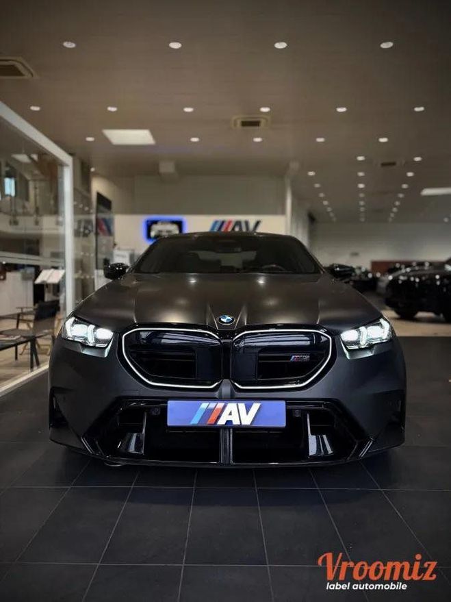 BMW M5 (G90) 4.4 V8 - 727CH - XDRIVE - ICONIC G Noir de 2024