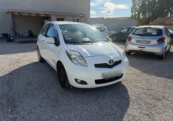  Voir d&eacute;tails -Toyota Yaris D4-d 90 cv bv6 &agrave; Bize-Minervois (11)
