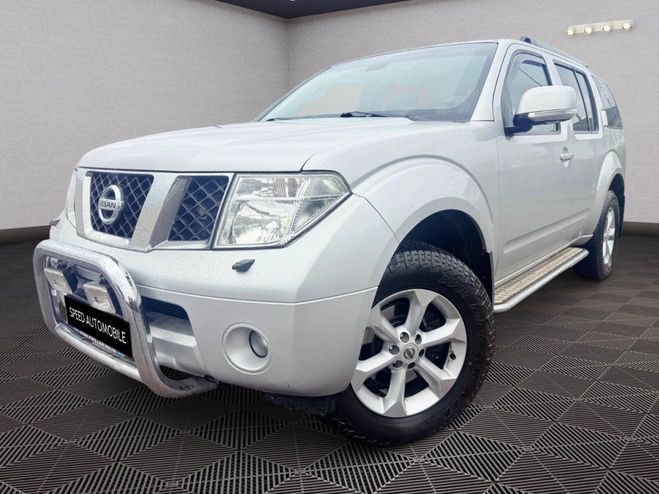 Nissan Pathfinder 2.5 dCi LE 170 CV BVA 4x4 7 Places Cuir  Gris de 2007