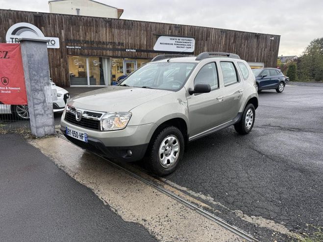 Dacia Duster 1.5 dCi FAP - 110 suivi complet avec fac GRIS CLAIR de 2011