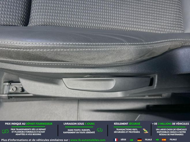 Audi Q3 35 TFSI 150 ch BVA Bleu M�tallique de 2020
