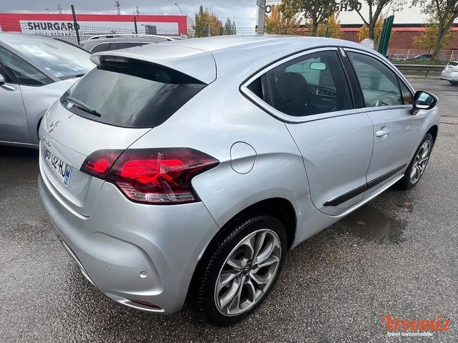 Citroen DS4 1.6 L  200 SO CHIC  BVM6 TR�S BELLE Gris de 2011