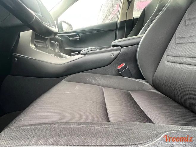 Lexus NX (2) 2.5 300H F SPORT EXECUTIVE 4WD AUTO  Gris de 2017